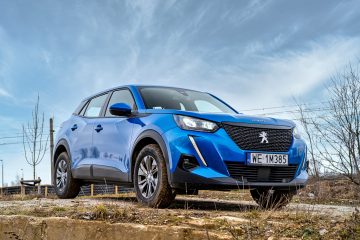 Peugeot 2008 360x240