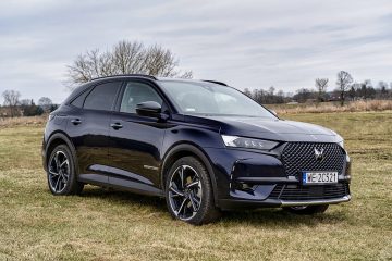 DS7 Crossback 4x4 Louvre 360x240