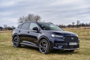 DS7 Crossback 4x4 Louvre 1 180x120