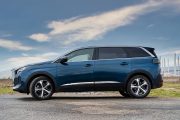 Peugeot 5008 GT 28 180x120