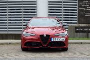 Alfa Romeo Giulia Veloce 43 180x120