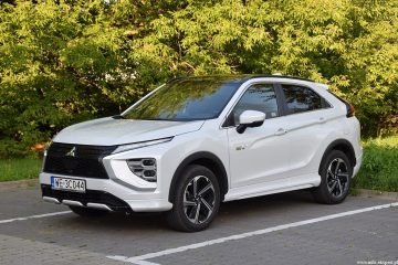 Mitsubishi Eclipse Cross PHEV 360x240