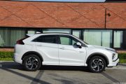 Mitsubishi Eclipse Cross PHEV 8 180x120