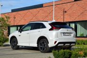 Mitsubishi Eclipse Cross PHEV 9 180x120