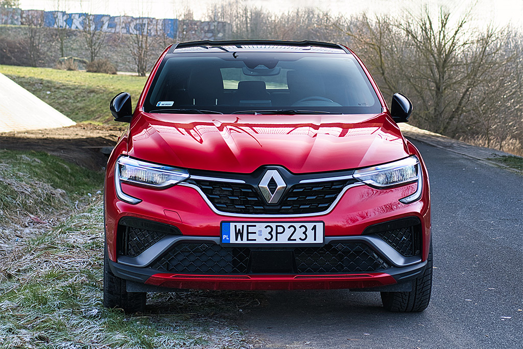 Renault-Arkana-E-Tech-Hybrid