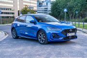 Ford Focus EcoBoost Hybrid ST Line 29 180x120