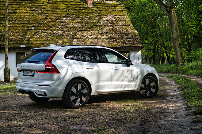 Volvo XC60 T6 Recharge 2023 10