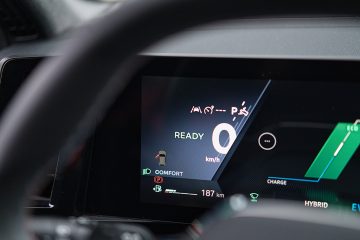 Renault Rafale 300KM Atelier Alpine 2025 22 360x240
