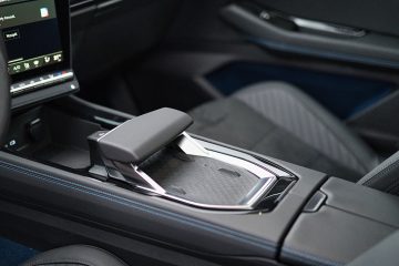Renault Rafale 300KM Atelier Alpine 2025 24 360x240