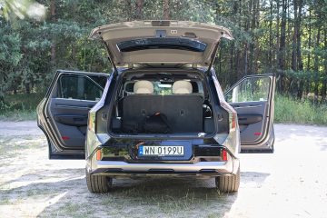 Kia EV9 GT Line 2025 32 360x240
