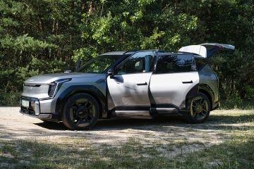 Kia EV9 GT Line 2025 40 360x240