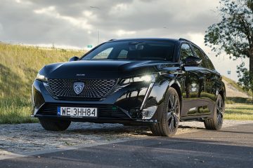 Peugeot 308 SW GT Hybrid 2025 1 360x240