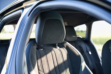 Peugeot 308 SW GT Hybrid 2025 21 360x240