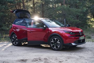 Citroen E C4 MAX 2025 12 360x240