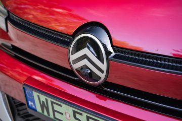 Citroen E C4 MAX 2025 21 360x240