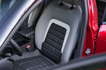 Citroen E C4 MAX 2025 27 360x240