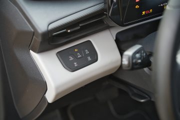 Ford Capri EV 2025 34 360x240