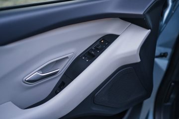 Ford Explorer EV 2025 24 360x240