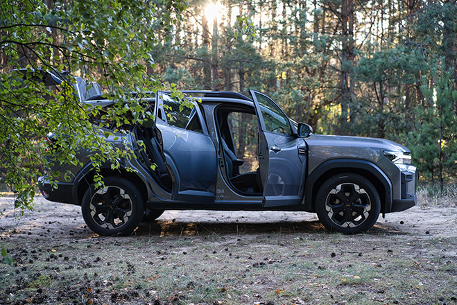 Dacia Bigster 4x4 MHEV 2025 24