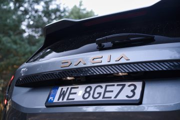 Dacia Bigster 4x4 MHEV 2025 35 360x240