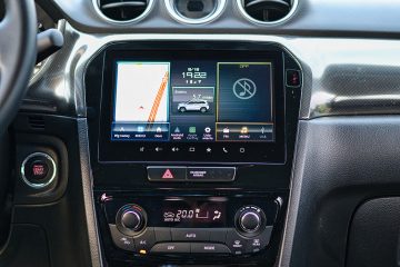 Suzuki Vitara Hybrid 2025 15 360x240