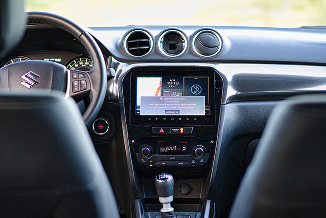 Suzuki Vitara Hybrid 2025 16