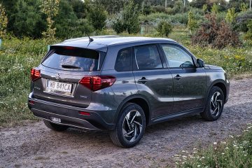 Suzuki Vitara Hybrid 2025 3 360x240