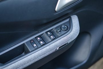 Opel Frontera EV 2026 23 360x240
