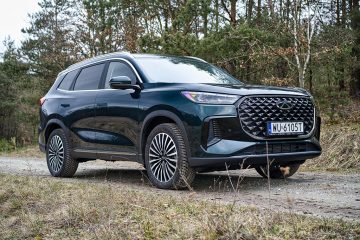 Chery Tiggo 8 2026 ICE Vs PHEV 1 360x240