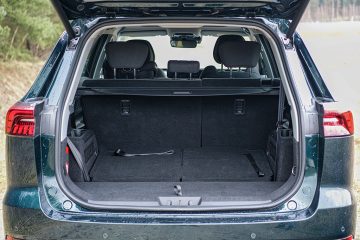 Chery Tiggo 8 2026 ICE Vs PHEV 38 360x240