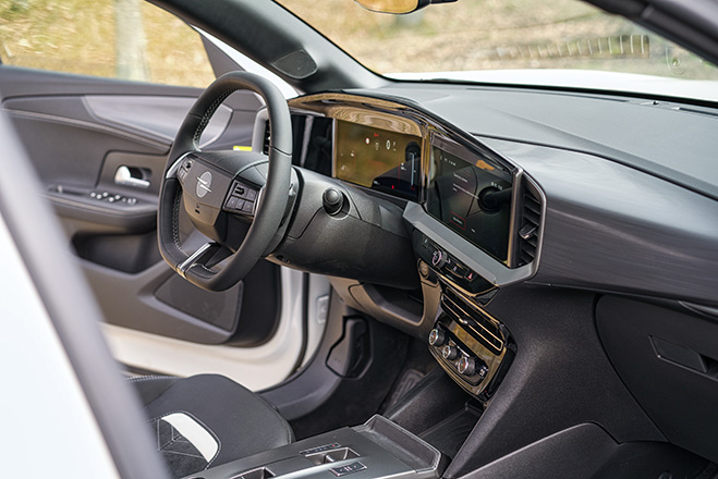 Opel Mokka Turbo Hybrid 2026 8