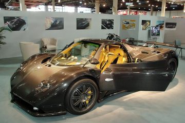 pagani- zonda- f carbon 2