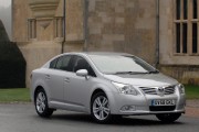 Toyota Avensis 2 180x120