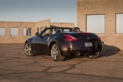 Nissan 370z Roadster 10 180x120