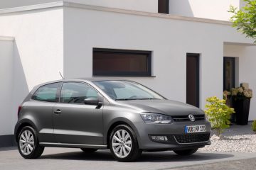 VW Polo 2010 2 360x240