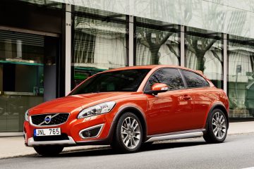 Volvo C30 Sportscoupe 1 360x240