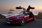 Mercedes Benz SLS AMG 10 180x120