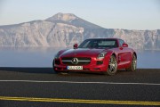 Mercedes Benz SLS AMG 7 180x120