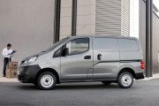 Nissan NV200 4 180x120