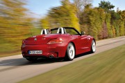 BMW Z4 SDrive35is 5 180x120