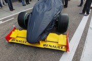 Renault F1 R30 2010 1 180x120