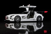 Mercedes SLS AMG GT3 8 180x120