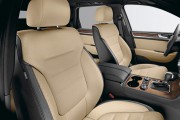 VW Touareg Exclusive 1 180x120