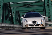 Alfa Romeo Giulietta 2 180x120