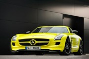 Mercedes SLS AMG E Cell 10 180x120