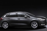 Nowy Citroen C4 4 180x120