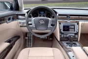 VW Phaeton 3 180x120