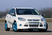 2012 Ford Focus Special Edition 12 180x120