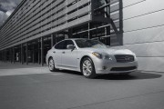 Infiniti M Hybrid 4 180x120