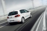 VW Golf Blue E Motion 1 180x120